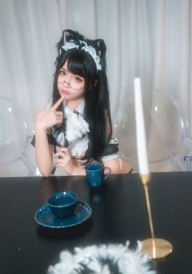 少年男仆库洛在线观看