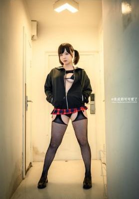 年轻的女教师5